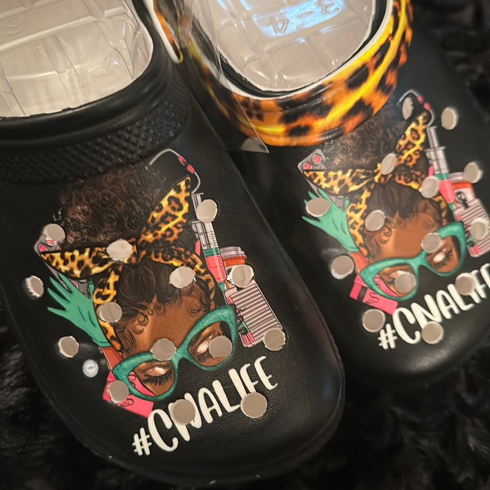 Clogs, Mules, Slides